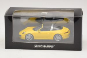 Porsche 911 991 Targa Rumen Minichamps 1:43 410062441 Kovina – slika 4 od 4