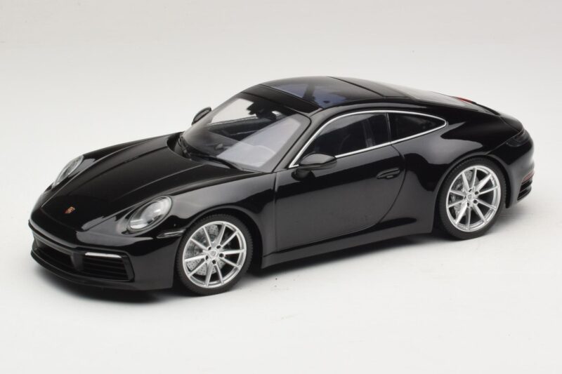 Porsche 911 992 Carrera 4S Črn Minichamps 1:18 WAP0211120R992 Kovina