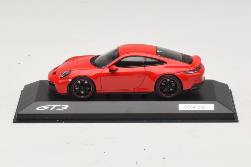 Porsche 911 992 GT3 Touring Rdeč Minichamps 1:43 WAP02012617-R1 Kovina