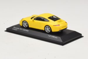 Porsche 911 996 Rumen Minichamps 1:43 400061182 Kovina – slika 3 od 4