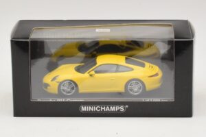 Porsche 911 996 Rumen Minichamps 1:43 400061182 Kovina – slika 4 od 4