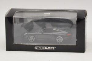 Porsche 911 997 Carrera Black Edition Minichamps 1:43 400066425 Kovina – slika 4 od 4