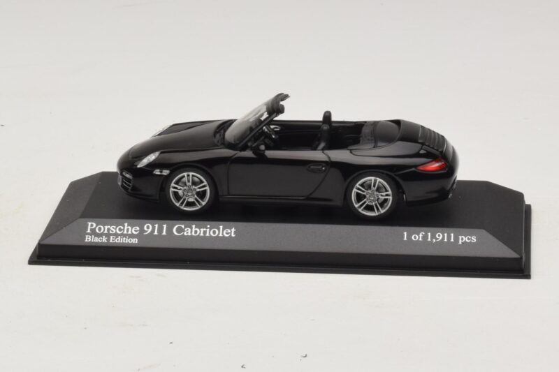 Porsche 911 997 Carrera Kabriolet Black Edition Minichamps 1:43 Porsche 911 997 Carrera Kabriolet Black Edition Minichamps 1:43 400066434 Kovina