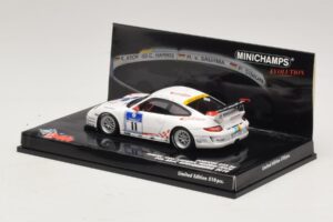 Porsche 911 997 GT3 RS #11 24 Hours Nurburgring 2010 Minichamps 1:43 437106711 Kovina – slika 3 od 5