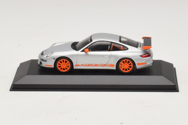 Porsche 911 997 GT3 RS Srebrna Oranžna Minichamps 1:43 403066013 Kovina