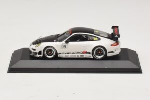 Porsche 911 997 GT3 RSR #9 Presentation 2009 Minichamps 1:43 400096909 Kovina