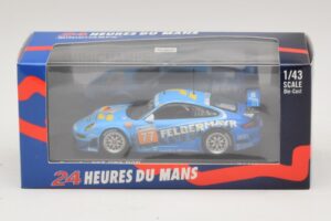Porsche 911 997 GT3 RSR GT2 #77 M. Lieb / R. Lietz / W. Henzler 24 Hours of Le Mans 2010 Minichamps 1:43 410106977 Kovina – slika 4 od 4