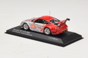 Porsche 911 997 GT3 RSR GT2 #80 S. Neiman / D. Law 24 Hours of Le Mans 2010 Minichamps 1:43 410106980 Kovina – slika 3 od 4
