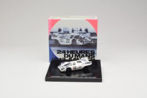 Porsche 917K #22 H. Marko / G. van Lennep Martini Racing 24 Hours of Le Mans Zmagovalec 1971 Kaseta Edicija Minichamps 1:43 W – slika 5 od 5