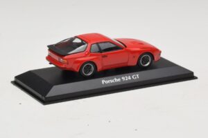 Porsche 924 GT Rdeč Maxichamps 1:43 940066120 Kovina – slika 2 od 4