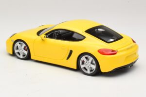 Porsche Cayman 981 Rumen Minichamps 1:18 110062220 Kovina – slika 7 od 8