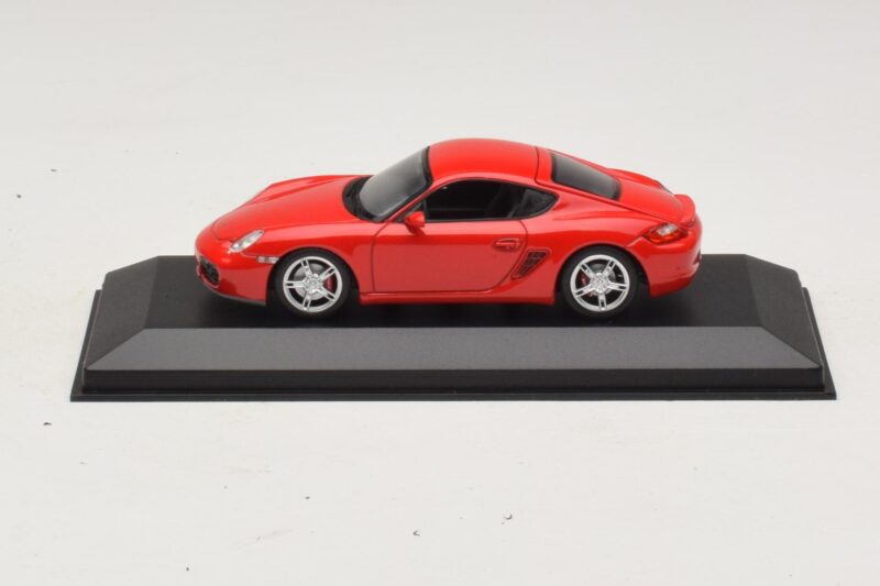 Porsche Cayman 987 S Rdeč Minichamps 1:43 400065620 Kovina