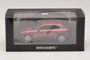 Porsche Macan 95B Rdeča Metalik Minichamps 1:43 410062600 Kovina – slika 4 od 4