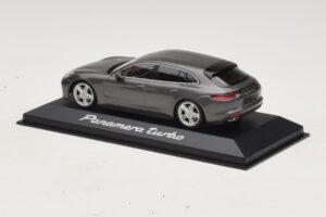 Porsche Panamera 971 Turbo Siva Metalik Minichamps 1:43 WAP0207610H Kovina – slika 3 od 4