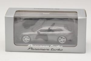 Porsche Panamera 971 Turbo Siva Metalik Minichamps 1:43 WAP0207610H Kovina – slika 4 od 4