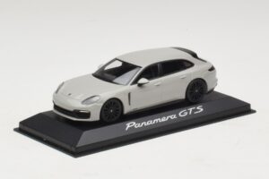 Porsche Panamera GTS 971 Chalk Grey Minichamps 1:43 WAP0207640J Kovina – slika 2 od 4
