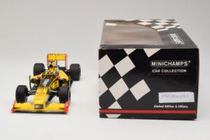 Renault R30 Showcar #11 R. Kubica F1 2010 Minichamps 1:18 150100081 Kovina – slika 6 od 6