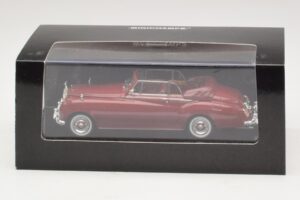 Rolls-Royce Silver Cloud II Kabriolet Rdeč Minichamps 1:43 436134930 Kovina – slika 4 od 4