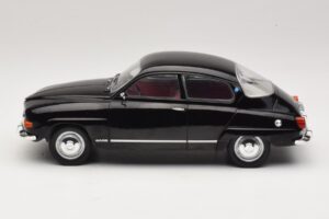Saab 96 V4 Črn MCG 1:18 MCG18063 Kovina – slika 3 od 6