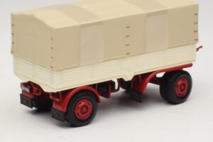 Priklopnik za Tovornjak Ponjava Bela Rdeča Minichamps 1:43 439159096 Kovina – slika 2 od 6