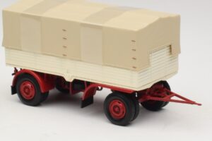 Priklopnik za Tovornjak Ponjava Bela Rdeča Minichamps 1:43 439159096 Kovina – slika 4 od 6