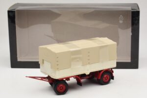 Priklopnik za Tovornjak Ponjava Bela Rdeča Minichamps 1:43 439159096 Kovina – slika 6 od 6