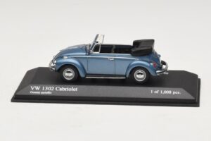 Volkswagen 1302 Kabriolet Moder Kovinski Minichamps 1:43 430055042 Kovina