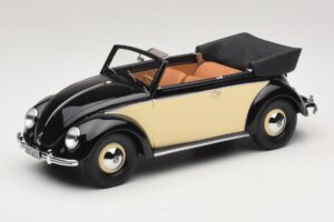 Volkswagen Beetle Kabriolet Črna Krem Minichamps 1:18 107054131 Smola