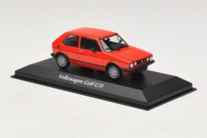 Volkswagen Golf GTI Mk1 Rdeč Maxichamps 1:43 940055170 Kovina – slika 3 od 4