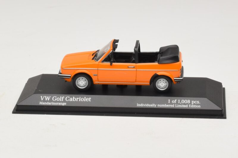 Volkswagen Golf Mk1 Kabriolet Oranžna Minichamps 1:43 Volkswagen Golf Mk1 Kabriolet Oranžna Minichamps 1:43 400055131 Kovina