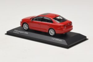 Volkswagen Jetta Mk6 Rdeča Minichamps 1:43 400059001 Kovina – slika 3 od 4