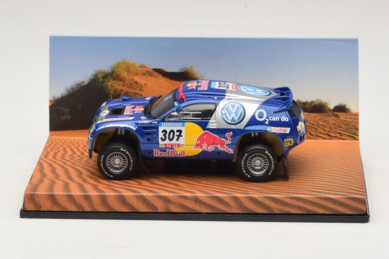 Volkswagen Race Touareg Red Bull #307 Izdaja Za Prodajalce 2005 Minichamps 1:43 7LO099400PD307 Kovina