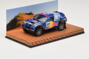 Volkswagen Race Touareg Red Bull #307 Izdaja Za Prodajalce 2005 Minichamps 1:43 7LO099400PD307 Kovina – slika 2 od 5