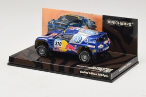 Volkswagen Race Touareg Red Bull #310 J. Kleinschmidt / F. Pons Dakar Rally 2005 Minichamps 1:43 436055310 Kovina – slika 3 od 5