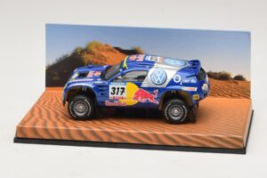 Volkswagen Race Touareg Red Bull #317 Izdaja Za Prodajalce 2005 Minichamps 1:43 7LO099400PD317 Kovina