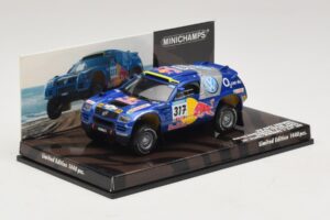 Volkswagen Race Touareg Red Bull #317 Gordon / von Zitzewitz Dakar Rally 2005 Minichamps 1:43 436055317 Kovina – slika 2 od 5