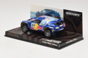 Volkswagen Race Touareg Red Bull #317 Gordon / von Zitzewitz Dakar Rally 2005 Minichamps 1:43 436055317 Kovina – slika 3 od 5