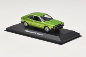 Volkswagen Scirocco Mk1 Zelena Metalik Maxichamps 1:43 940050420 Kovina – slika 3 od 4