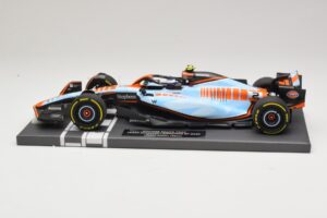 Williams Racing FW45 #2 L. Sargeant Singapore GP 2023 Minichamps 1:18 117231602 Kovina – slika 3 od 7