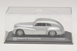 Alfa Romeo 6C 2500 Freccia d'Oro Srebrn Minichamps 1:43 400120480 Kovina – slika 4 od 5