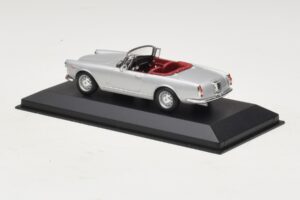 Alfa Romeo Spider 916 3.2 V6 24V Srebrn Minichamps 1:43 400120330 Kovina – slika 3 od 5