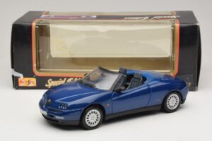 Alfa Romeo Spider 916 Moder Maisto 1:18 31831 Kovina – slika 8 od 8