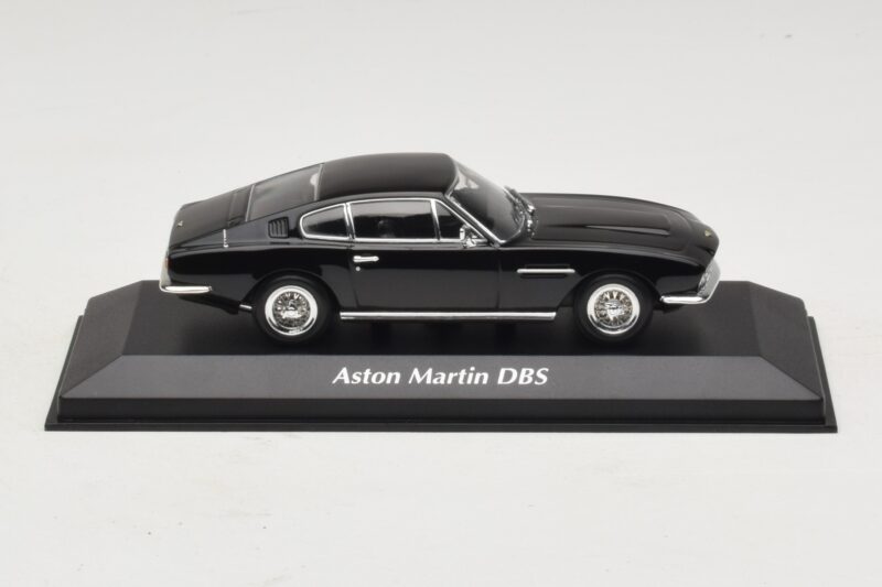 Aston Martin DBS Črn Maxichamps 1:43 940137601 Diecast