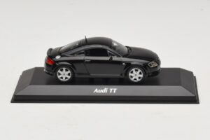 Audi TT 8N Črn Maxichamps 1:43 940017221 Diecast