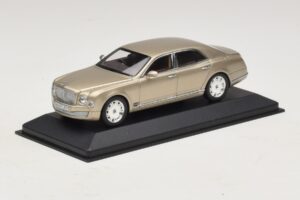 Bentley Mulsanne Zlata Metalik Minichamps 1:43 40433 Kovina – slika 2 od 5