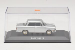 BMW 700 LS Srebrn Maxichamps 1:43 940023700 Diecast – slika 4 od 5
