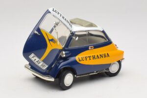 BMW Isetta 250 Lufthansa Revell 1:18 08926 Kovina – slika 2 od 8