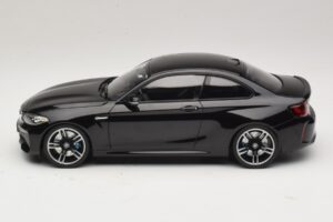 BMW M2 F87 Črna Metalik Minichamps 1:18 155026100 Kovina – slika 3 od 6