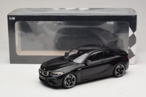 BMW M2 F87 Črna Metalik Minichamps 1:18 155026100 Kovina – slika 6 od 6