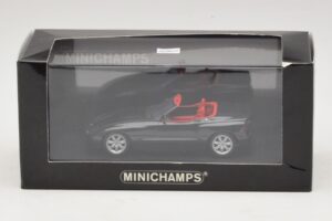 BMW Z1 Temno Zelena Z Rdečo Notranjostjo Minichamps 1:43 BMW021 Kovina – slika 5 od 5
